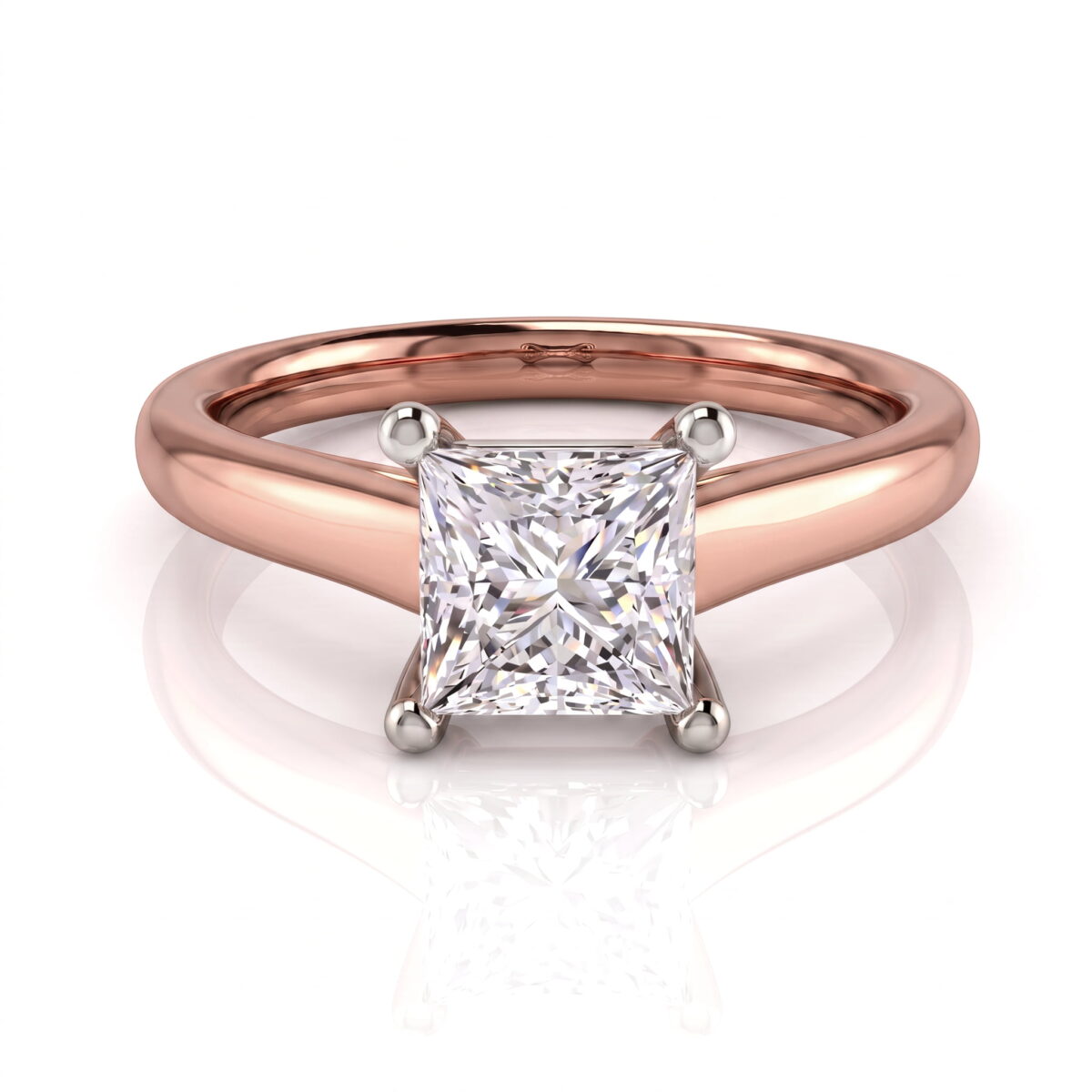 Anello con diamante solitario taglio Princess in oro rosa 18 k Fullcut