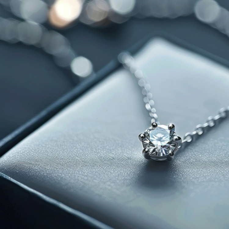 Foto collana punto luce a 6 griffe oro Fullcut