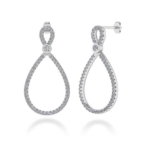 Orecchini pendenti con diamanti Marielle, certificati IGI Anversa con brillanti e micro pavé di diamanti naturali taglio brillante, realizzati in oro 18 k bianco.